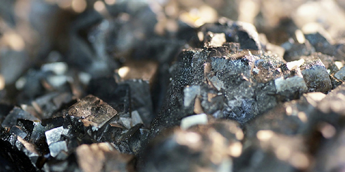 Lithium Prices Surge After Zimbabwe Bans Raw Exports, Global Markets React