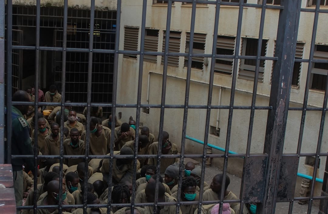 Chikuribi Maximum Prison inmates from court back to jail