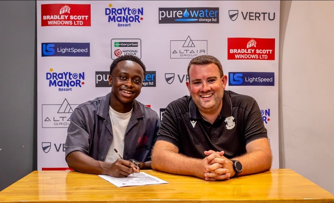 EXCLUSIVE: Warriors Prospect CJ Nyakuhwa Signs New Professional Contract With Tamworth